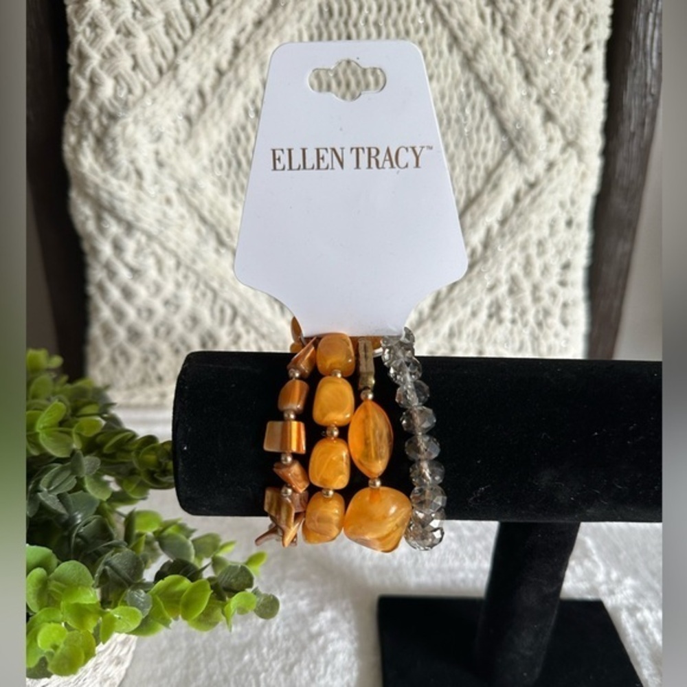 NWT Ellen Tracy Stretchy Bracelets